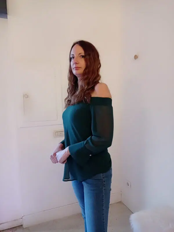Blusa con scollo alla carmen Stella Mc Queen