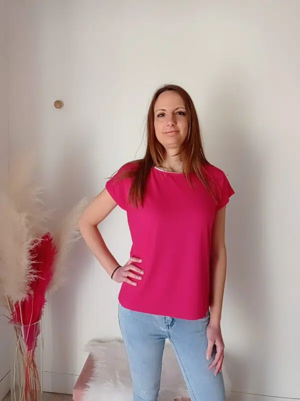 Blusa a mezze maniche in morbida viscosa con collo rifinito in argento - Bianco, Jeans e Amarena