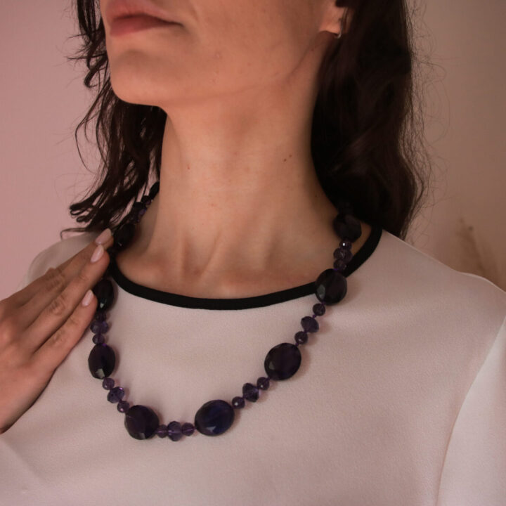 Collana Girocollo in Polvere di Ametista