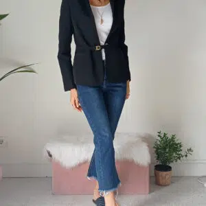 Giacca Nera Elegante - Versatile per Outfit Formali e Casual
