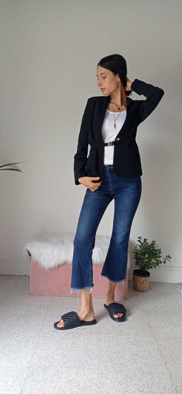 Giacca Nera Elegante - Versatile per Outfit Formali e Casual