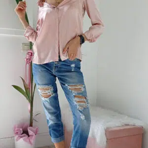 Camicia Elegante in Raso di Viscosa: Raffinatezza e Comfort in Ogni Tonalità!