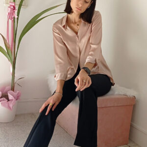 Camicia Elegante in Raso di Viscosa: Raffinatezza e Comfort in Ogni Tonalità!
