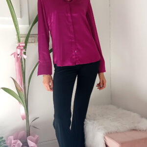 Camicia di Lusso in Raso di Viscosa: Eleganza e Stile in Viola e Ottanio!