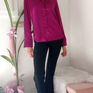 Camicia di Lusso in Raso di Viscosa: Eleganza e Stile in Viola e Ottanio!