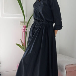 Camicia Oversize in Cotone: Eleganza e Comfort in Marrone e Nero!