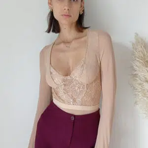 Body in Pizzo Effetto 'Vedo Non Vedo' - Romantico e Bohémien, Perfetto da Solo o Come Sottogiacca