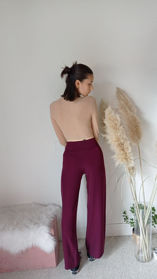 Pantaloni Eleganza Vino - Ampio Modello Palazzo con Vita Definita
