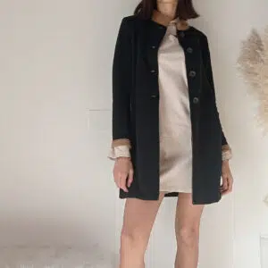 Cappotto di Maglia Nero con Bordo Marrone Chiaro - Caldo e Morbido in Misto Viscosa
