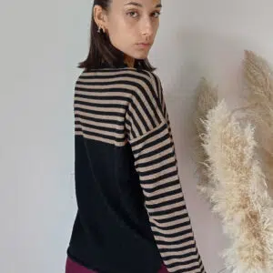 Maglia Morbida a Righe in Misto Cashmere - Comfort e Stile in S, M, L