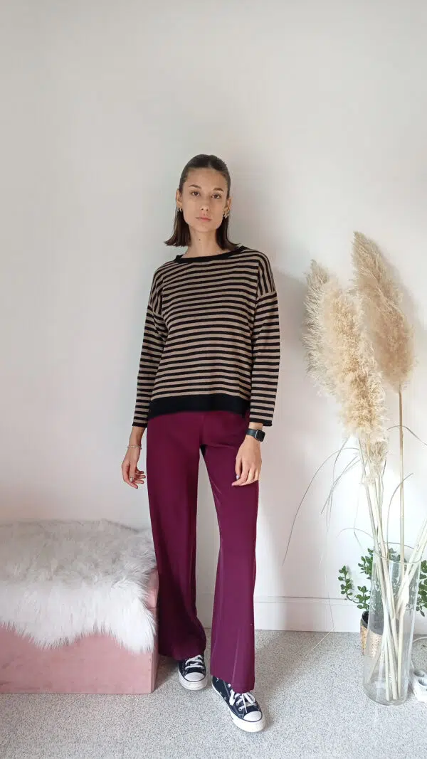 Maglia Morbida a Righe in Misto Cashmere - Comfort e Stile in S, M, L