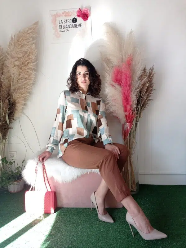 Camicia Viscosa a Fantasia Vintage da Donna per Primavera/Estate - Disponibile in S, M, L