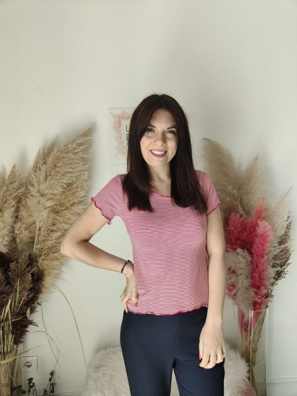 Maglietta a Righe Marinare da Donna - Disponibile in Rosso e Blu, Taglie S, M, L, XL