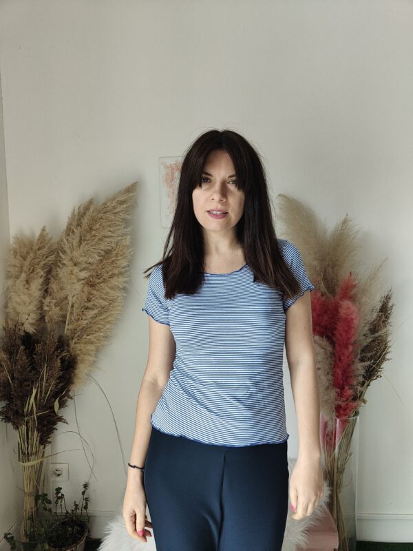 Maglietta a Righe Marinare da Donna - Disponibile in Rosso e Blu, Taglie S, M, L, XL