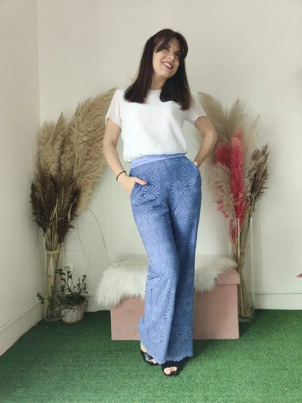 Pantaloni in Pizzo pervinca - Stile e Comfort per Ogni Occasione (Taglie 40-48)