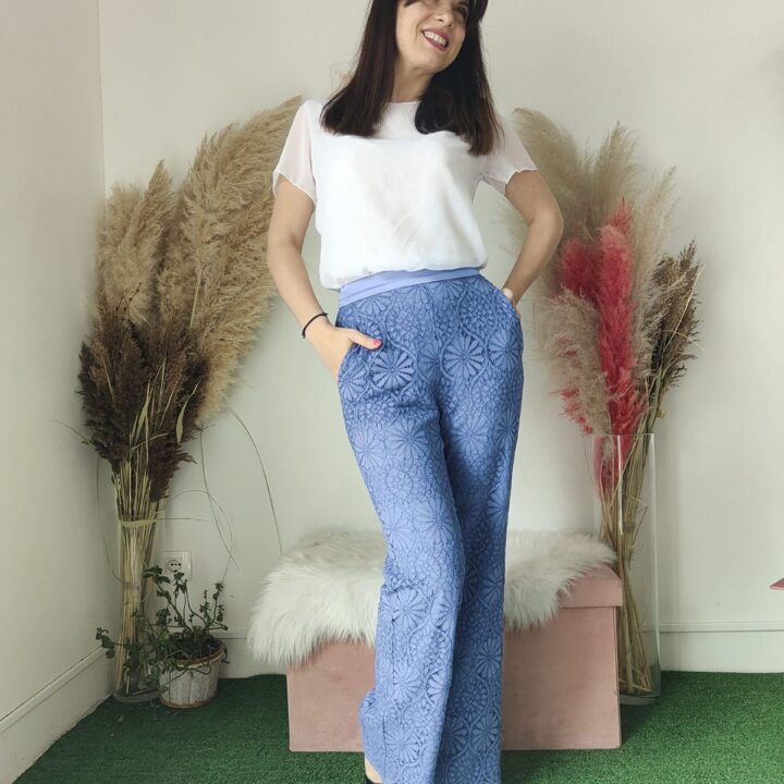 Pantaloni in Pizzo pervinca - Stile e Comfort per Ogni Occasione (Taglie 40-48)