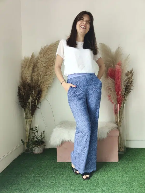 Pantaloni in Pizzo pervinca - Stile e Comfort per Ogni Occasione (Taglie 40-48)