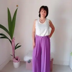 Pantalone Largo Donna Lavanda - Stile e Versatilità