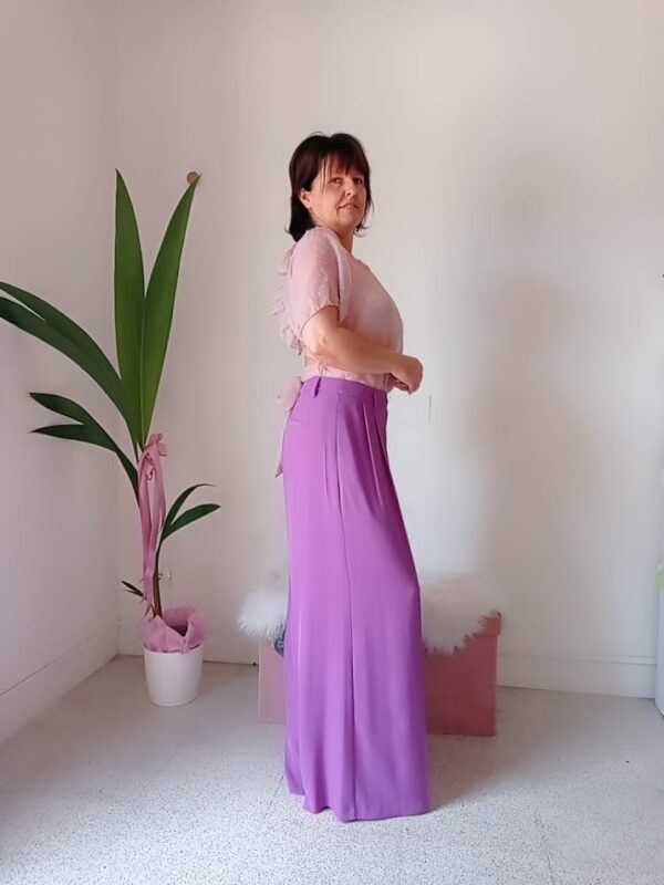 Pantalone Largo Donna Lavanda - Stile e Versatilità