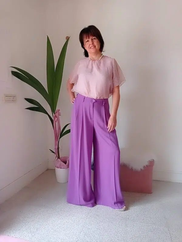 Pantalone Largo Donna Lavanda - Stile e Versatilità