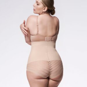Guaina Modellante Invisible: Scopri il Comfort e la Sicurezza sotto i tuoi Vestiti