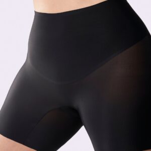 Shorts Dimagranti Slim All Day: Modella la Tua Silhouette con Eleganza e Comfort