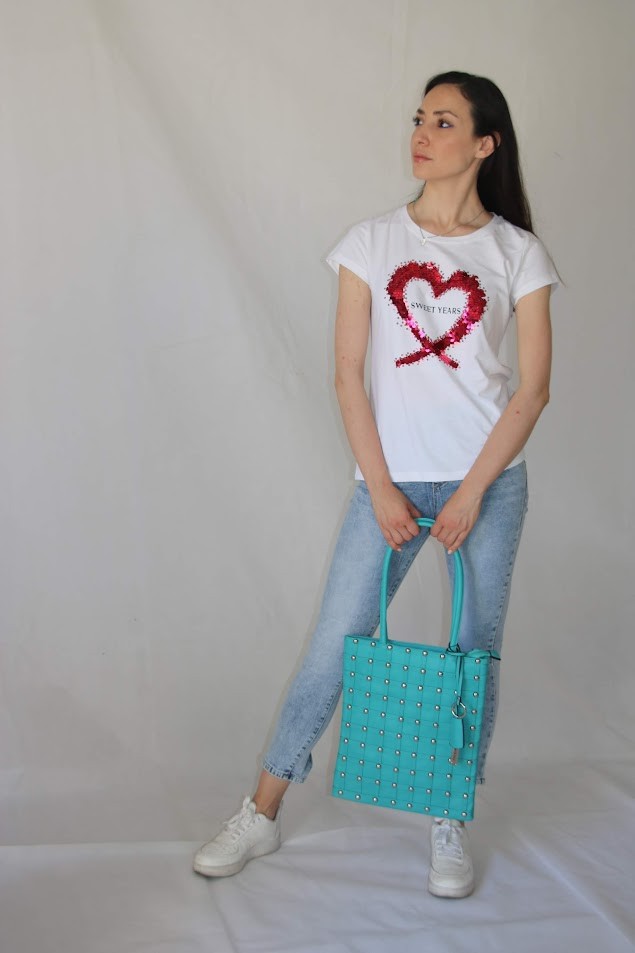 Borsa Shopper Turchese con Dettagli – Eleganza e Funzionalità per Tutti i Giorni Borsa Shopper Turchese con Dettagli - Eleganza e Funzionalità per Tutti i Giorni