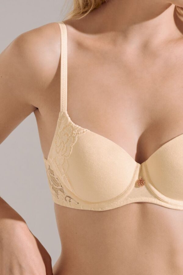 Reggiseno preformato - Comfort e Sostegno con Coppe Differenziate