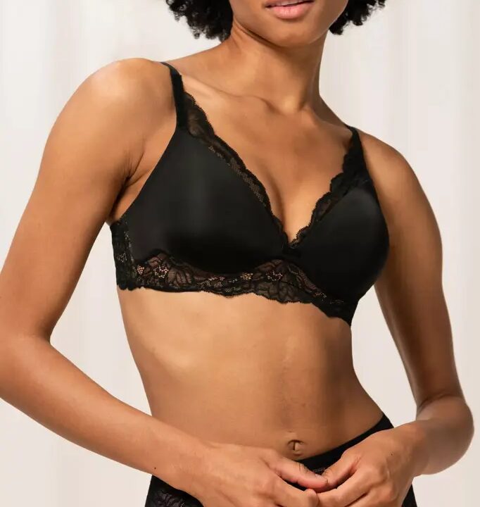 Reggiseno Senza Ferretto in Pizzo - Sostegno e Seduzione in Unico Capo