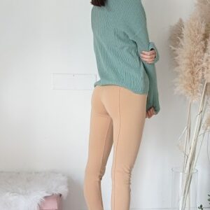 Pantaloni Beige a Vita Alta con Bottoni: L'Eleganza Incontra il Comfort