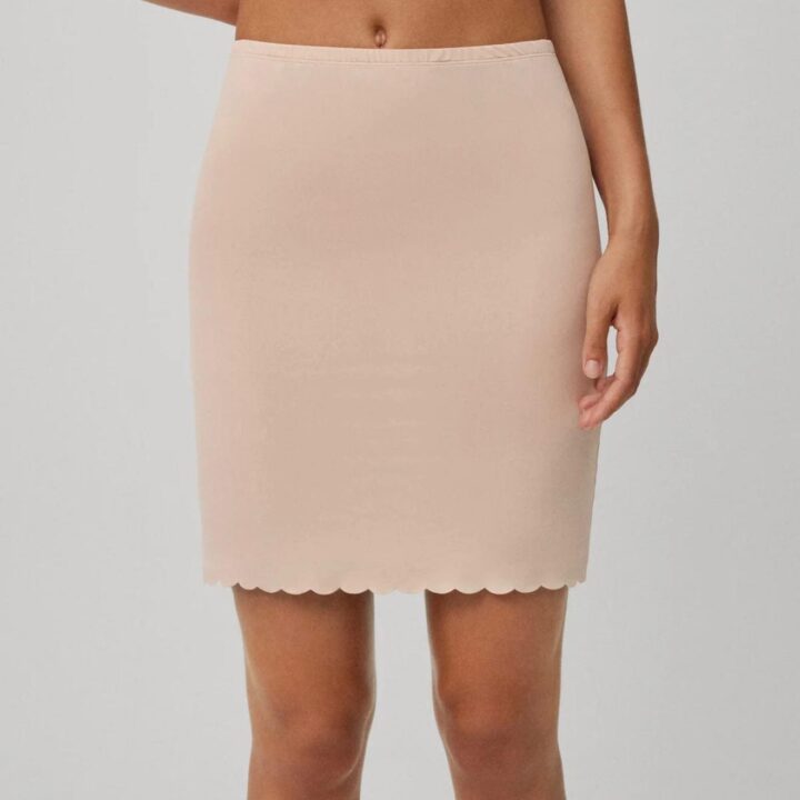 Sottogonna invisibile donna taglio laser – intimo modellante